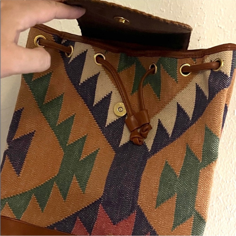 Muted Pastels Pink Tan Woven Kilim Tapestry Backpack Leather Trim Boho Festival - Picture 2 of 5